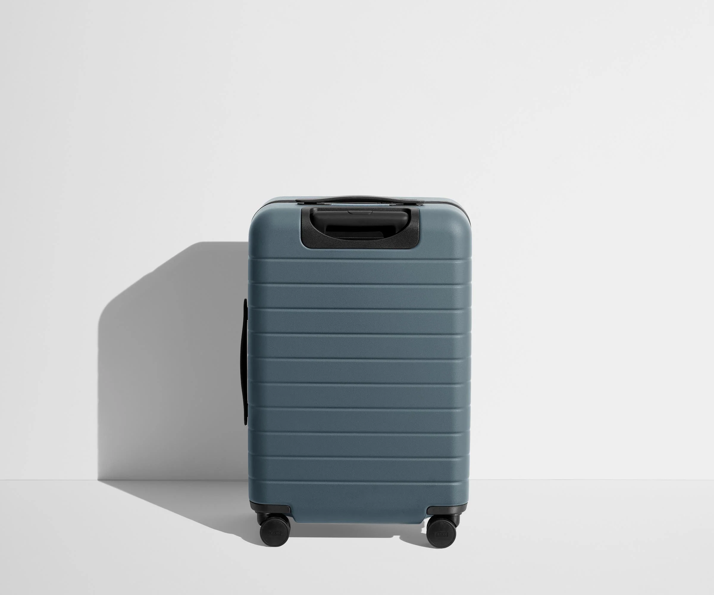 The Bigger Carry-On in Coast Blue - Image 7