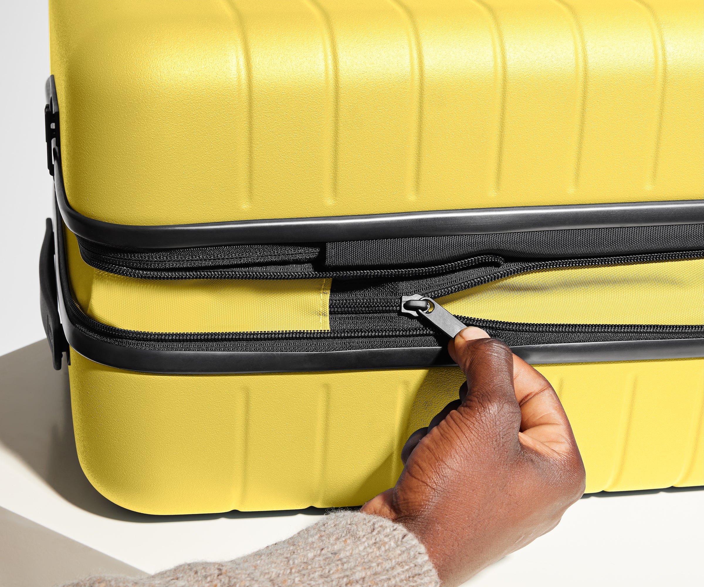 The Large Flex in Sunshine Yellow - Image 4