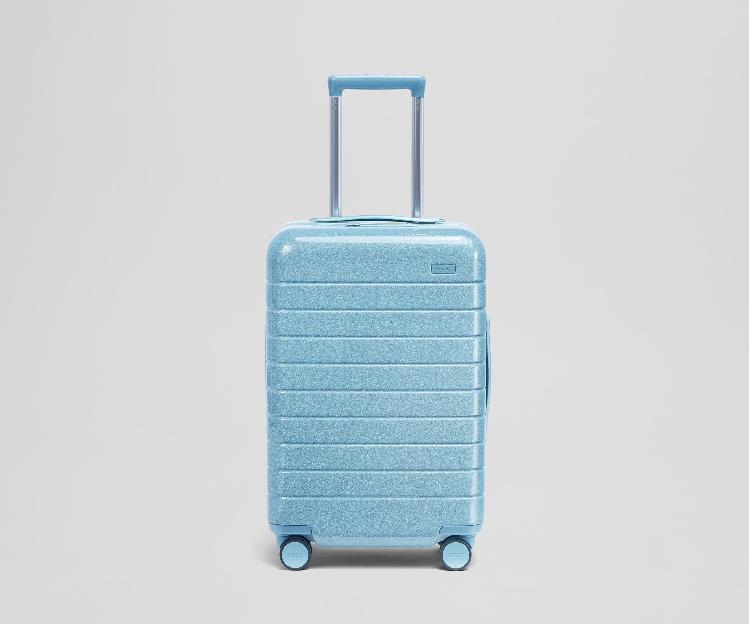 The Carry-On - Image 14