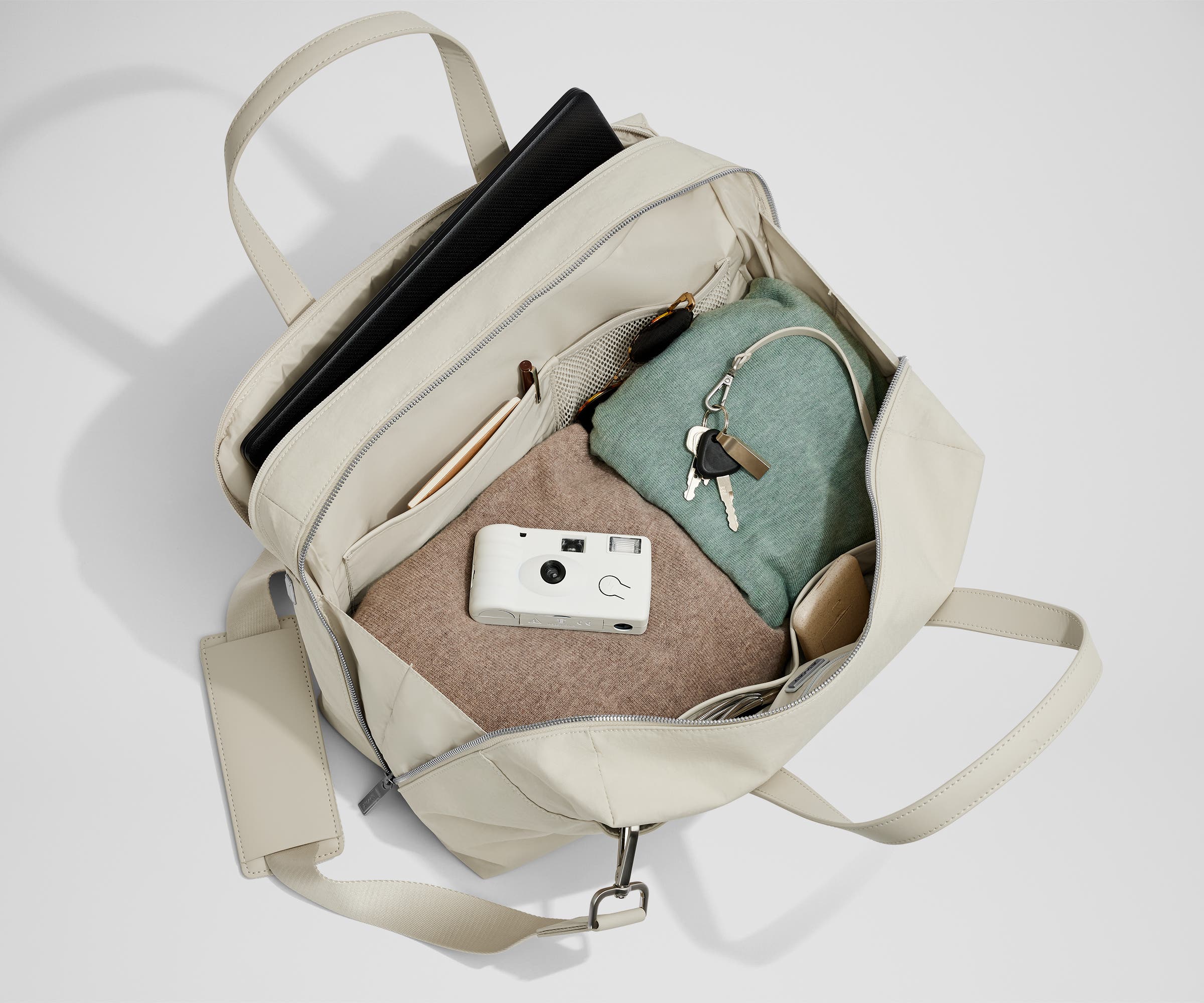 The Everywhere Bag in Salt White Textured Nylon - Image 5