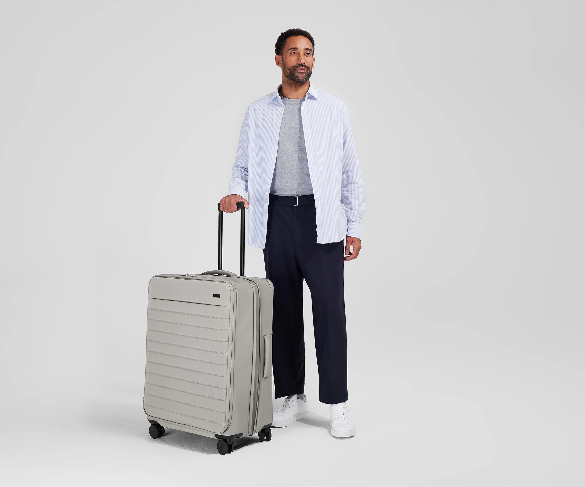 The Softside Large in Cloud Gray - Image 4