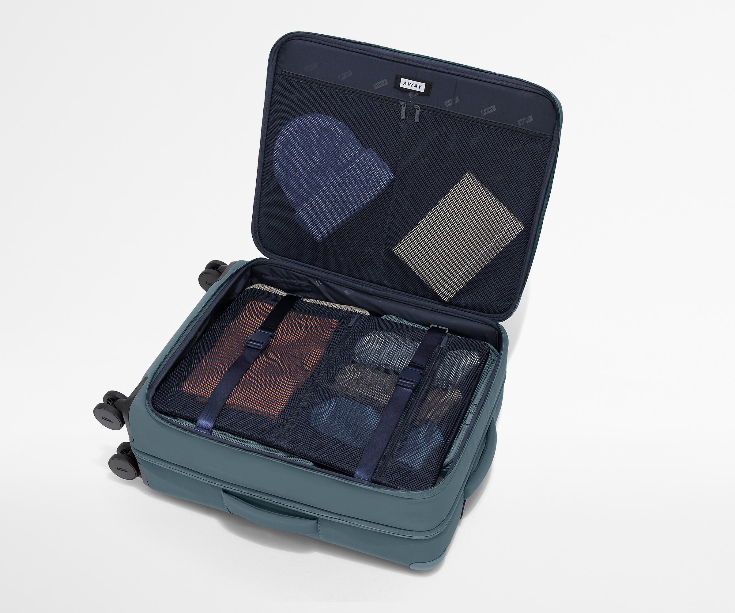 The Softside Medium in Coast Blue - Image 5