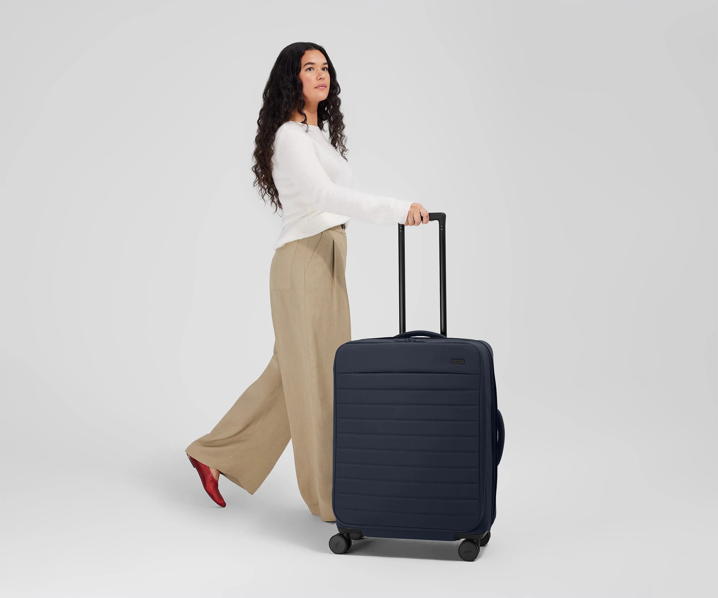 The Softside Medium in Navy Blue - Image 4